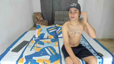 Snapshot of issalovexxx chatting on January 21, 2025, 5:38 am Isabella  online show from January 21, 2025, 5:38 am