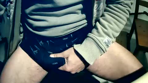 Snapshot of ita2022 chatting on January 10, 2025, 2:23 pm biondo italian online show from January 10, 2025, 2:23 pm