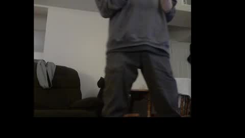 ital25usa online show from March 9, 2025, 2:29 am