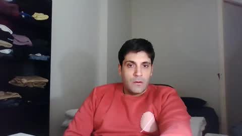 Snapshot of italianboybcn chatting on January 30, 2025, 7:26 pm italianboybcn online show from January 30, 2025, 7:26 pm