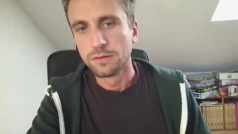 italiano116116 online show from October 1, 2025, 2:12 pm