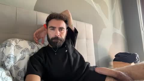 Snapshot of italianstallion_race chatting on September 16, 2025, 7:42 am italianstallion_race online show from September 16, 2025, 7:42 am