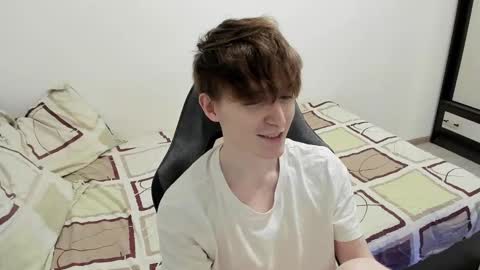 Ethan online show from December 13, 2024, 6:05 pm