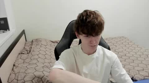 Ethan online show from December 22, 2024, 4:27 pm