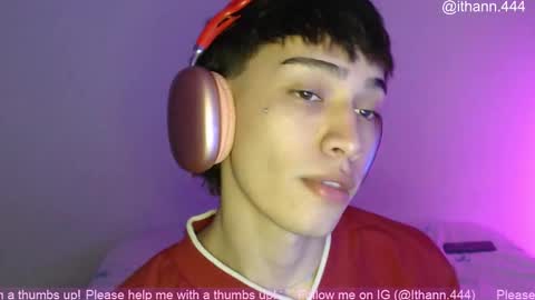 Snapshot of ithan_rose chatting on December 15, 2025, 3:00 am Ithan online show from December 15, 2025, 3:00 am