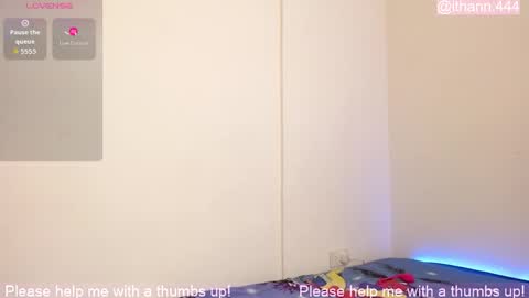 Snapshot of ithan_rose chatting on February 18, 2026, 6:37 pm Ithan online show from February 18, 2026, 6:37 pm