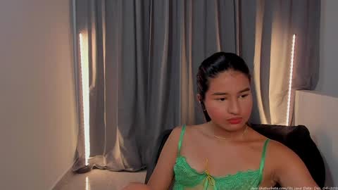 Snapshot of its_jane chatting on December 4, 2024, 9:35 pm ITS JANE online show from December 4, 2024, 9:35 pm