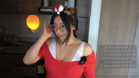 Jessi online show from December 14, 2025, 8:13 pm