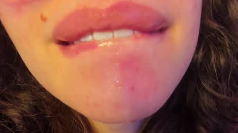 Maria online show from March 6, 2025, 5:22 pm