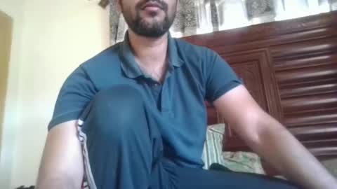 its_me_2323 online show from April 14, 2026, 5:24 am