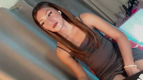 Snapshot of itsapril99913551 chatting on May 24, 2026, 5:51 pm April online show from May 24, 2026, 5:51 pm
