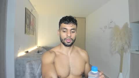 CALL ME GEO online show from October 8, 2025, 11:57 pm