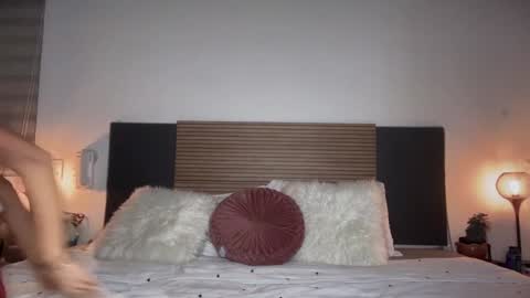 itskassielee online show from February 17, 2026, 2:52 am