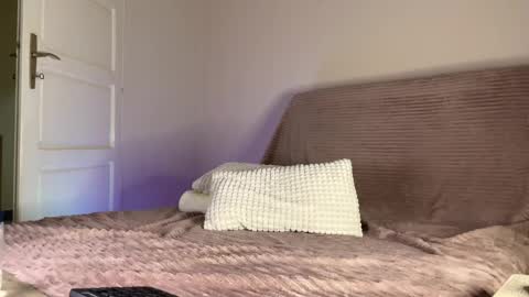 Maxx online show from April 6, 2026, 4:57 am