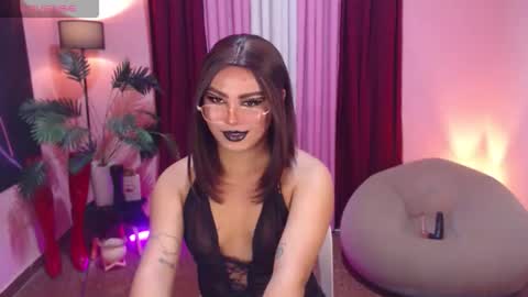 Snapshot of itsmesianaa29 chatting on October 4, 2025, 5:22 pm Siana online show from October 4, 2025, 5:22 pm