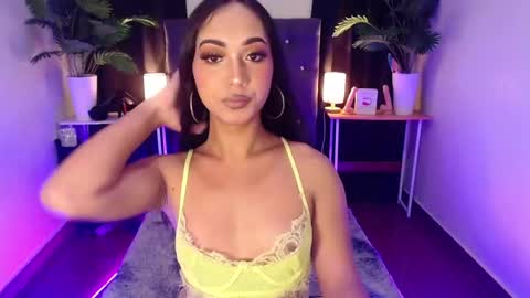 Snapshot of itsmesofiaa69 chatting on September 11, 2025, 10:37 am Sofia online show from September 11, 2025, 10:37 am