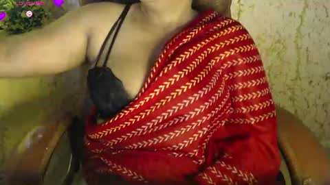Snapshot of itsmiradesire chatting on June 11, 2026, 1:27 am Mira online show from June 11, 2026, 1:27 am