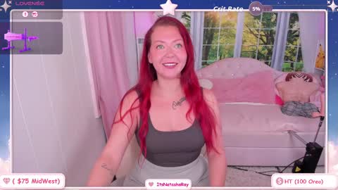 Snapshot of itsnatasharay chatting on October 17, 2025, 3:47 pm ItsNatashaRay online show from October 17, 2025, 3:47 pm