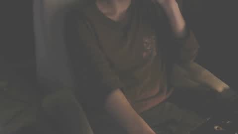 Snapshot of itsnotliam834 chatting on January 11, 2025, 1:27 am itsnotliam834 online show from January 11, 2025, 1:27 am