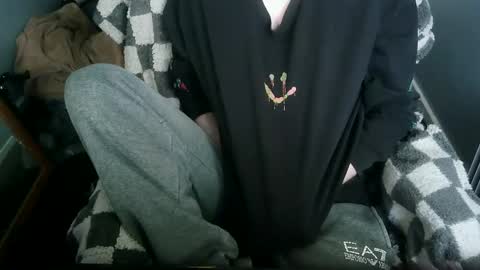 Snapshot of itsnotliam834 chatting on October 24, 2025, 12:56 pm itsnotliam834 online show from October 24, 2025, 12:56 pm