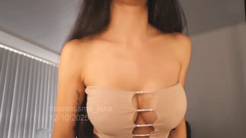 itsssssssme_lana online show from October 14, 2025, 3:24 pm