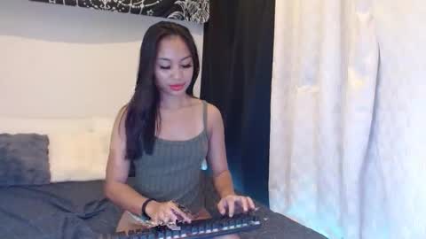 Xxcole online show from January 18, 2026, 9:13 am