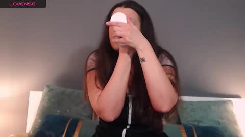 Melissa Khaan online show from January 6, 2026, 11:58 am