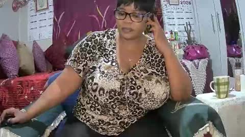 itumeleng74 online show from February 17, 2026, 6:25 pm