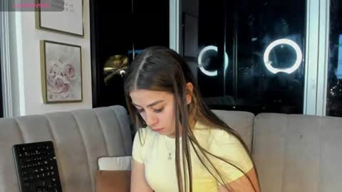 Snapshot of ivanna_west chatting on June 21, 2026, 10:18 am Ivanna West online show from June 21, 2026, 10:18 am