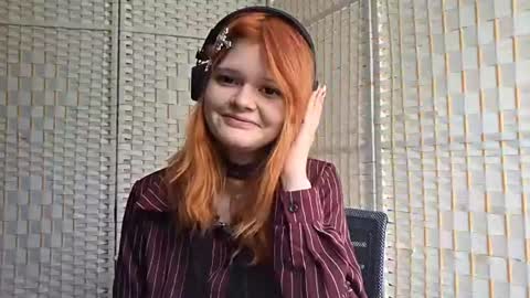 Snapshot of ivelissemickelberry chatting on July 1, 2026, 9:55 am Sakura online show from July 1, 2026, 9:55 am