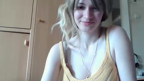 Snapshot of ivetta911 chatting on March 15, 2026, 12:33 pm ivetta911 online show from March 15, 2026, 12:33 pm