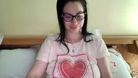 Snapshot of ivoryorchid chatting on December 30, 2024, 7:32 pm Ivory online show from December 30, 2024, 7:32 pm