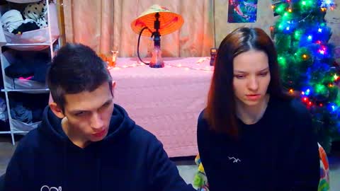 Ivy and Lester online show from December 28, 2024, 9:51 pm