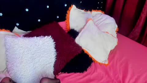 Snapshot of ivy__taylorr chatting on March 2, 2025, 5:12 am Diana Rojas online show from March 2, 2025, 5:12 am