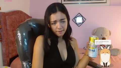 Snapshot of ivy_gail chatting on March 1, 2025, 4:04 am  IVY online show from March 1, 2025, 4:04 am