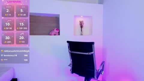 Snapshot of ivybliss8 chatting on March 4, 2025, 6:18 pm i v y  b l i s s online show from March 4, 2025, 6:18 pm