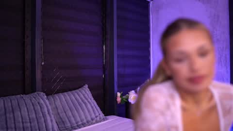 IvyRowa online show from January 30, 2025, 9:47 pm