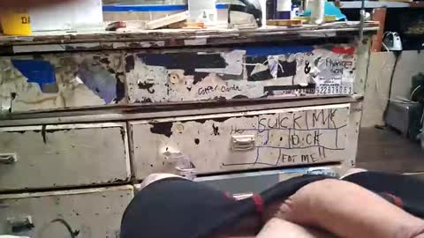 Iwannatryou online show from March 3, 2026, 8:09 am