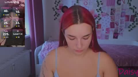 Snapshot of iwi_wi_wi chatting on September 14, 2025, 2:05 pm Daisy online show from September 14, 2025, 2:05 pm