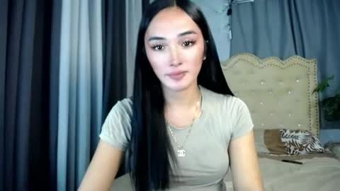 Snapshot of iwillcum4u_ chatting on June 1, 2026, 1:02 pm iwillcum4u_ online show from June 1, 2026, 1:02 pm