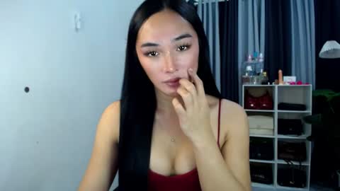 Snapshot of iwillcum4u_ chatting on July 13, 2026, 12:24 am iwillcum4u_ online show from July 13, 2026, 12:24 am