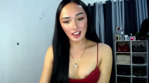 Snapshot of iwillcum4u_ chatting on August 3, 2026, 12:32 pm iwillcum4u_ online show from August 3, 2026, 12:32 pm