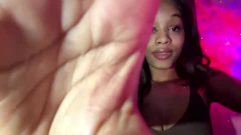 Snapshot of iysisfv chatting on February 17, 2025, 3:47 am iysisfv online show from February 17, 2025, 3:47 am