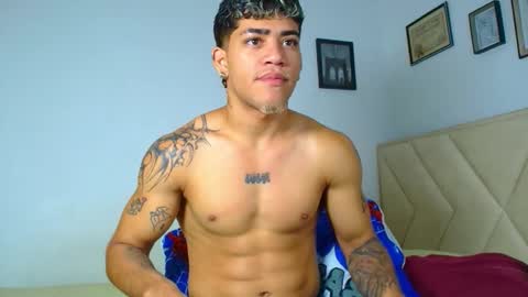 izaack online show from February 14, 2026, 4:37 pm