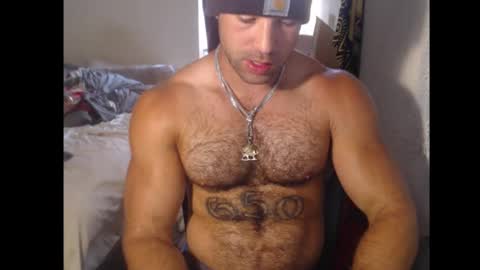 Snapshot of izak144 chatting on October 25, 2025, 10:15 pm izak144 online show from October 25, 2025, 10:15 pm