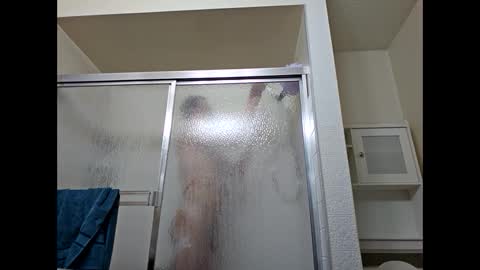 Snapshot of izzame2 chatting on January 31, 2025, 6:14 pm Willis online show from January 31, 2025, 6:14 pm