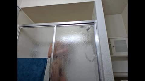 Snapshot of izzame2 chatting on February 1, 2025, 5:18 am Willis online show from February 1, 2025, 5:18 am