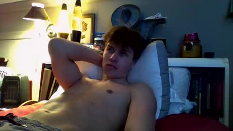 Snapshot of izzame2 chatting on February 17, 2025, 9:30 pm Willis online show from February 17, 2025, 9:30 pm