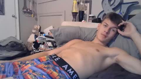 Snapshot of izzame2 chatting on November 10, 2025, 6:18 pm Willis online show from November 10, 2025, 6:18 pm