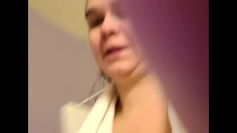 izzypopxoxo online show from January 15, 2025, 5:47 pm